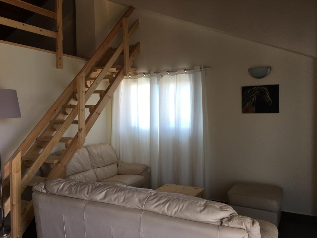 Arion Stables & Apartments Hersonissos  Luaran gambar